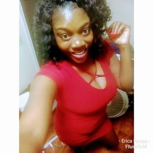 Meet your Posher, Erica